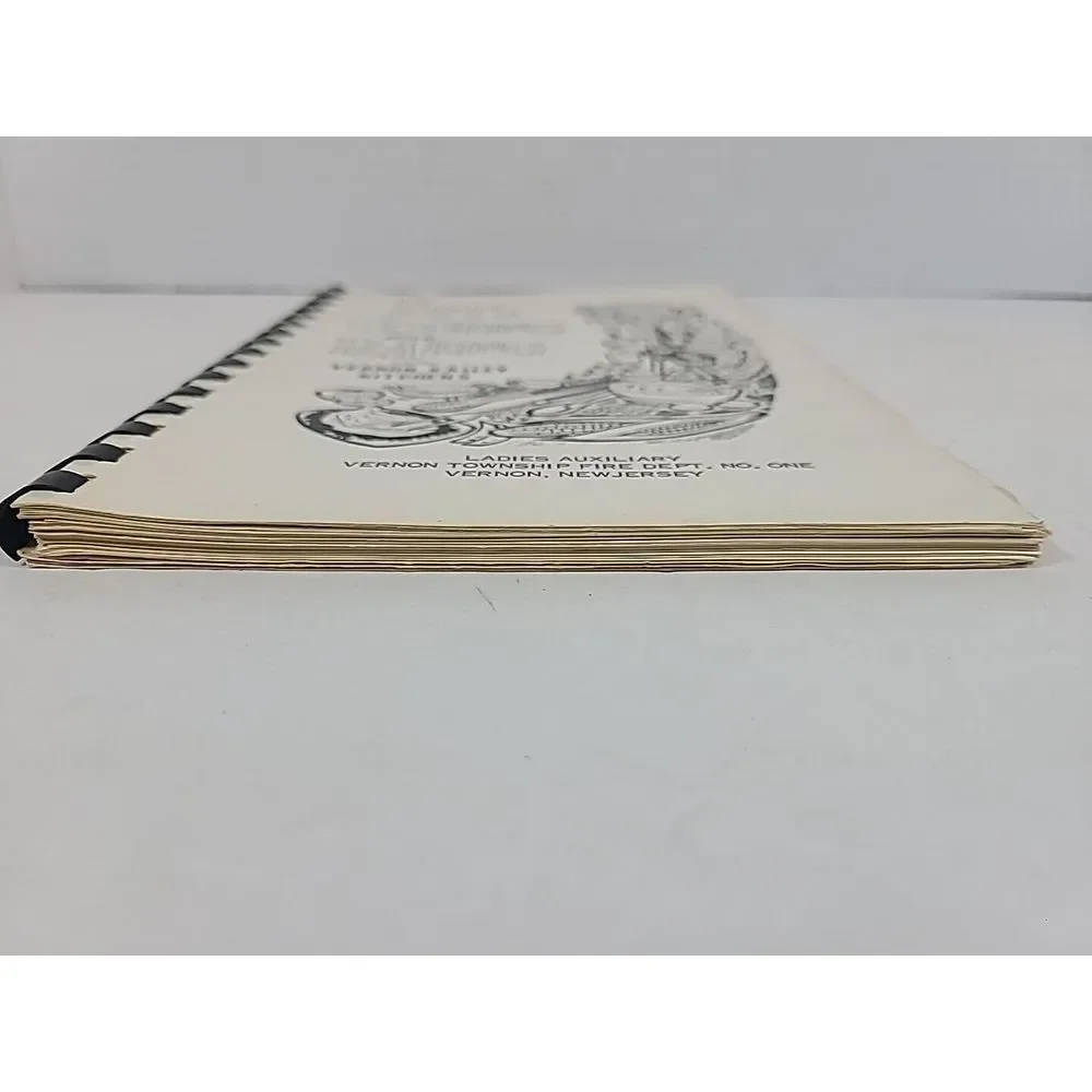Vintage The Art Of Cooking & Baking From Vernon Valley Kitchens Ladies Auxiliary